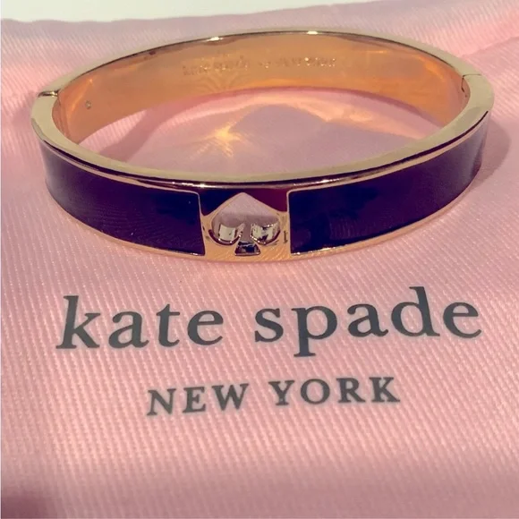 Kate Spade Everyday Spade Studs & Hole Punch Bracelet Black/Gold Combo - Picture 3 of 8